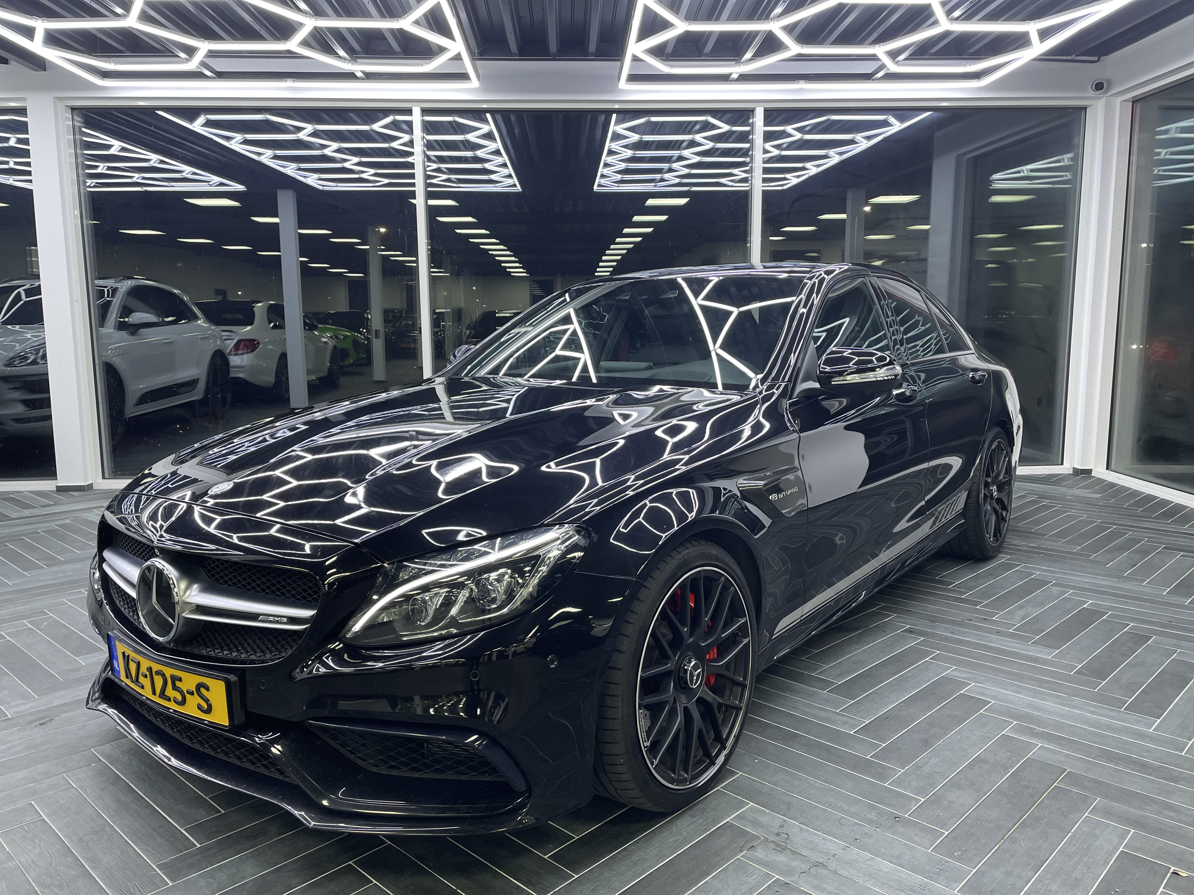 Mercedes C63 Edition-1